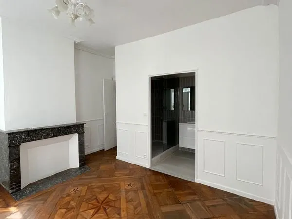 Magnifique appartement Nancy Charles III