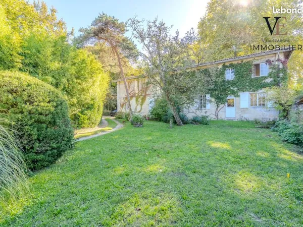 Maison à vendre - 285 m² - Eysines