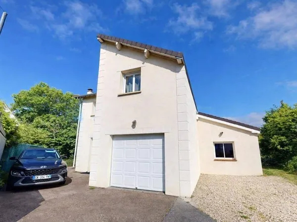 Maison 7 pièces 220 m²
