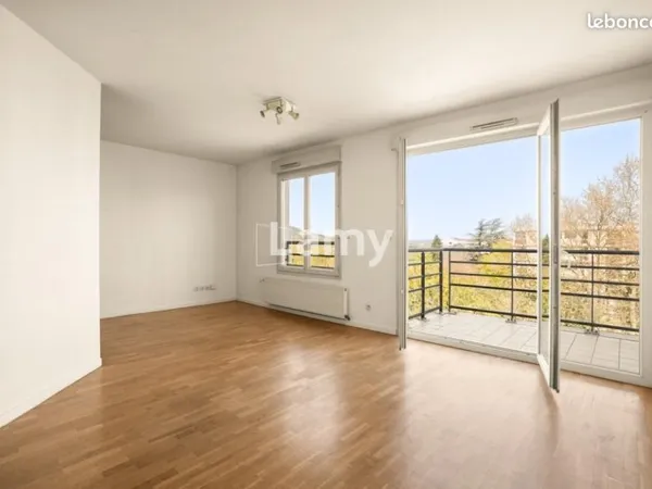 Parking 45 m²
