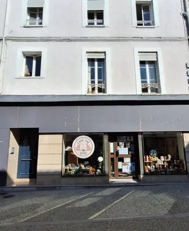 Local commercial 96 m²