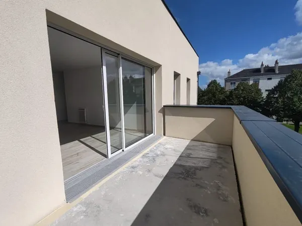 T3 neuf , balcon, places de parking sur Amboise 73.58m2