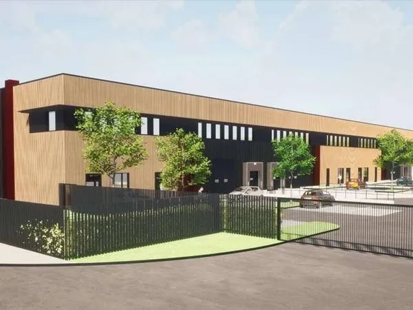 Local d'activité 12211 m²
