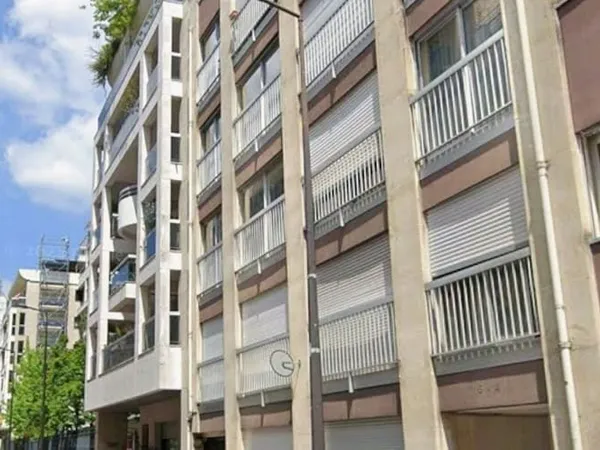 Parking 13 m²