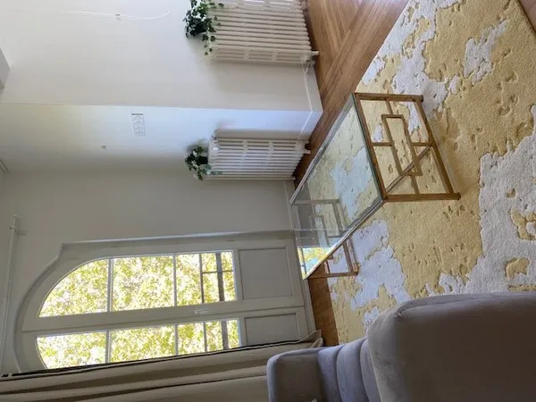 Loue appartement lumineux et refait à neuf - 44m²