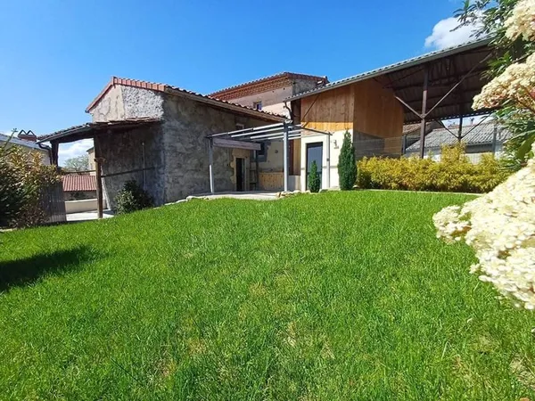 Maison 5 pièces 90 m²