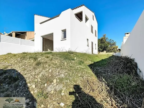 Maison 3 pièces 93 m²