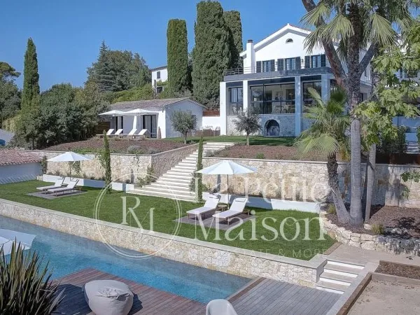 Villa Prestige - Biot - Luxe et douceur de vivre - 300m2