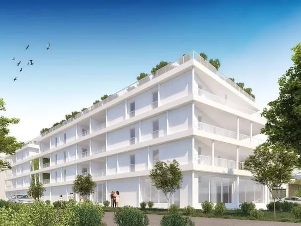Local commercial 183 m²