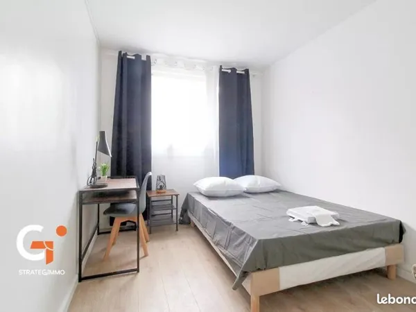 Appartement 6 pièces 10 m²