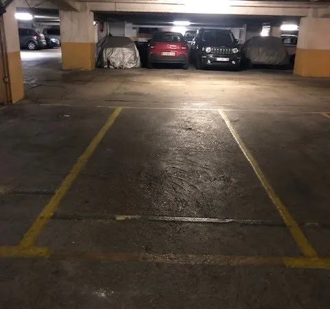 Loue parking
