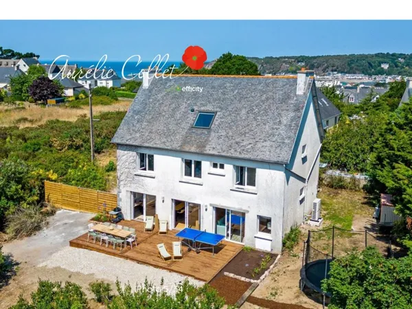 Maison 9 pièces 240 m²