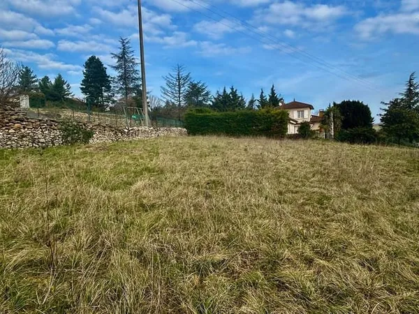 Terrain 1055 m²