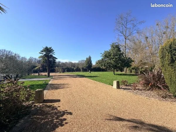 Propriété 20 pièces 490 m²