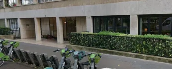 Bureaux/Locaux professionnels 180 m²