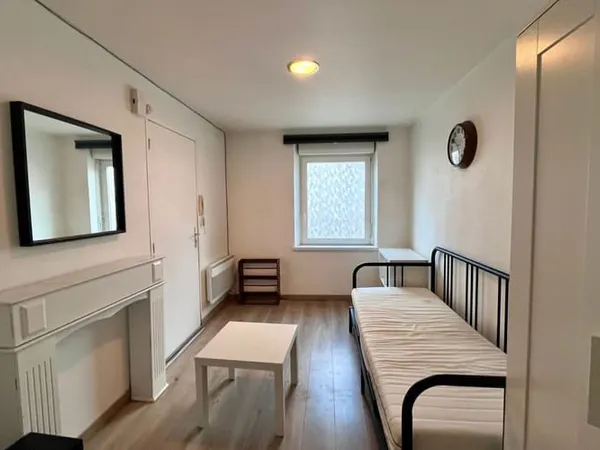 Studio 1 pièce 18 m²
