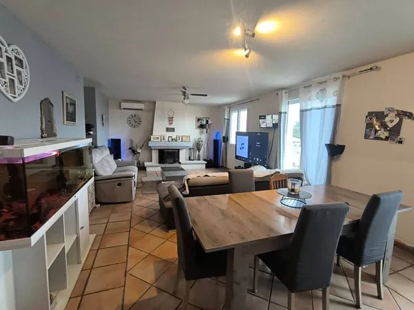 Appartement 8 pièces 147 m²