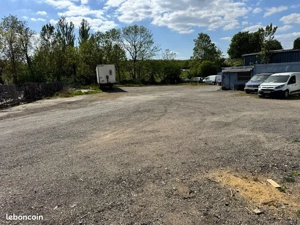 Location parcelle de terrain pour stockage
