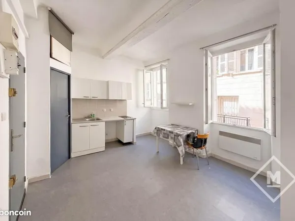Appartement 1 pièce 17 m²