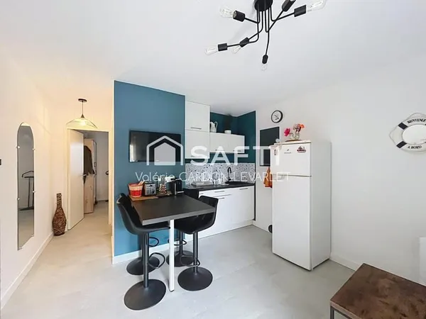 Appartement T2 en rez-de-jardin joliment rénové