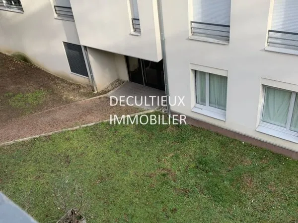 avec parking privatif en sous-sol LYON 3o Bd Pinel