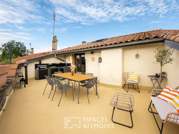 Maison de ville entièrement rénovée avec terrasse