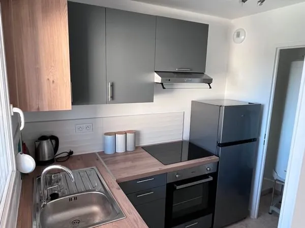 T2 bis meublé 58 m² - Balcon, parking - Résidence calme et sécurisée