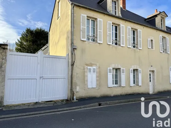 Maison 8 pièces 215 m²