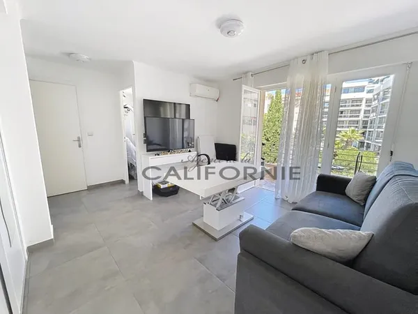 Studio Banane, Croisette
