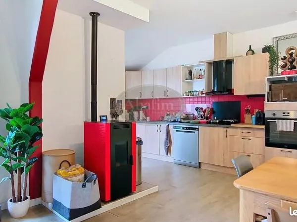 Appartement 8 pièces 161 m²