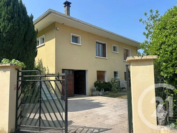 Maison 6 pièces 130 m²
