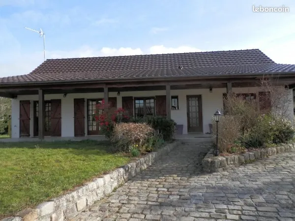 Pavillon plain pieds