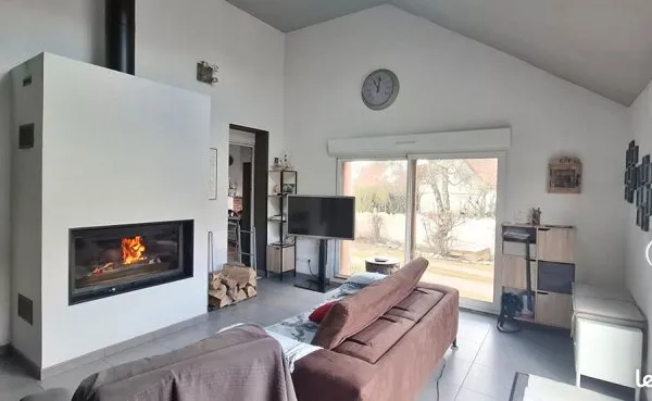 Maison 8 pièces 130 m²