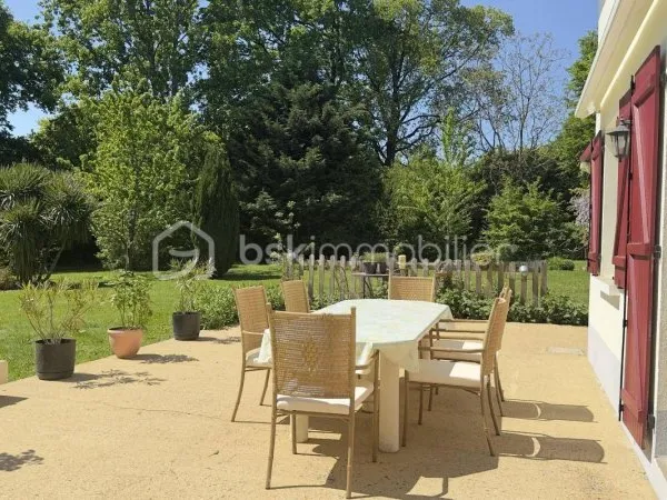 Maison 6 pièces 176 m²