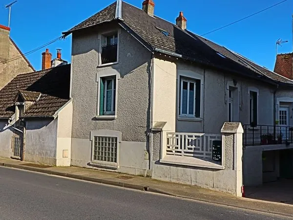 Immeuble de rapport 5 pièces 97 m²