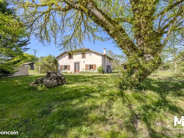 Propriété 5 pièces 186 m²