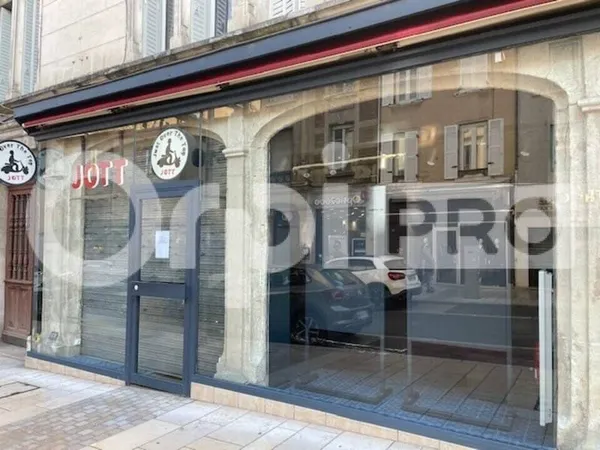 Local commercial 65 m²