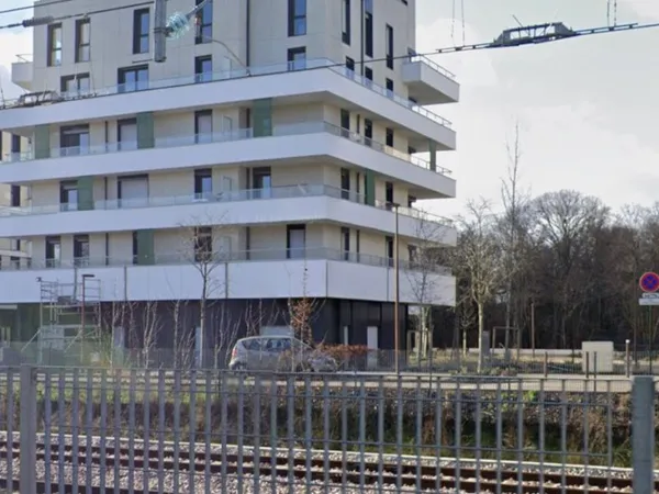Boutique 100 m² ST GERMAIN EN LAYE