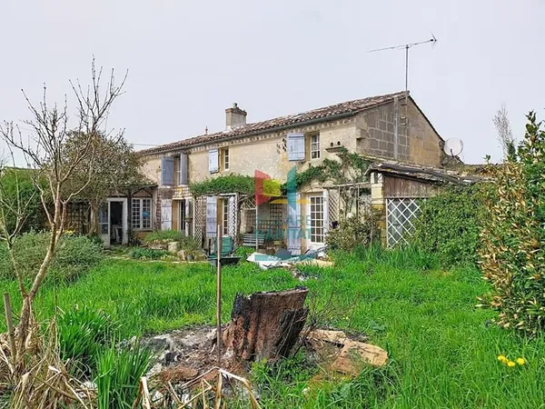 Maison Mouliets Et Villemartin 4 pièce(s) 153 m2