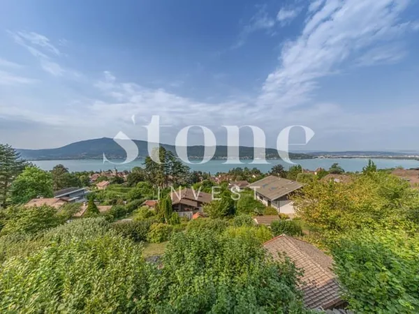Exclusivité STONE INVEST - Bien rare à Veyrier-du-Lac