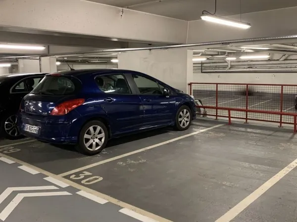 Vente Parking/garage/box 12 m²
