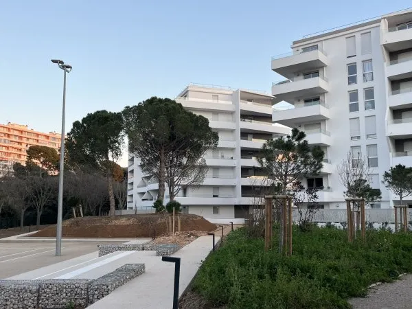Sous-loue appartement 38m² mai 2026 à fin août 2026