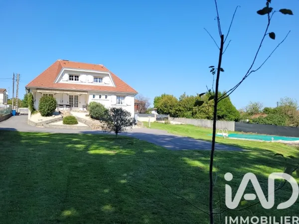 Maison 7 pièces 146 m²