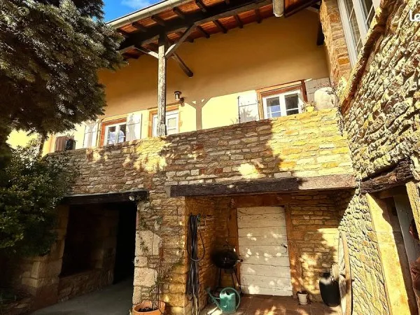 Maison de village 5 pièces 156 m²