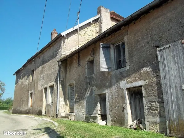 Lot de 2 maisons à rénover