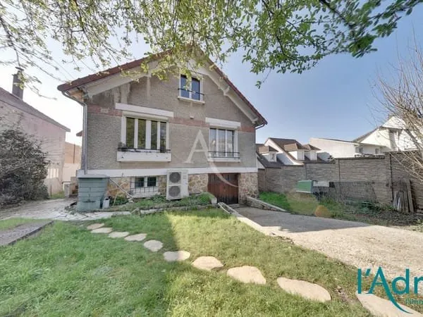 Maison Bry Sur Marne 5 pièce(s) 200 m2
