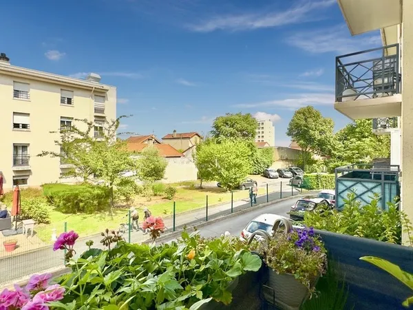 3 pièces avec balcon et parking