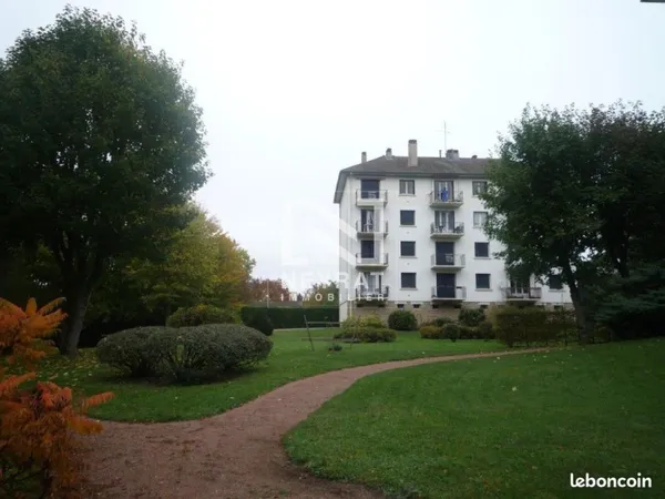 Garage/box Paray Le Monial