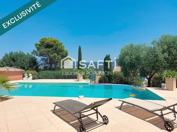 Propriété d'exception 264 m2 avec vue / Autonomie énérgétique/Prestations haut de gamme.