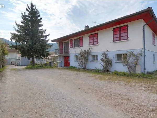Maison 5 pièces 92 m²